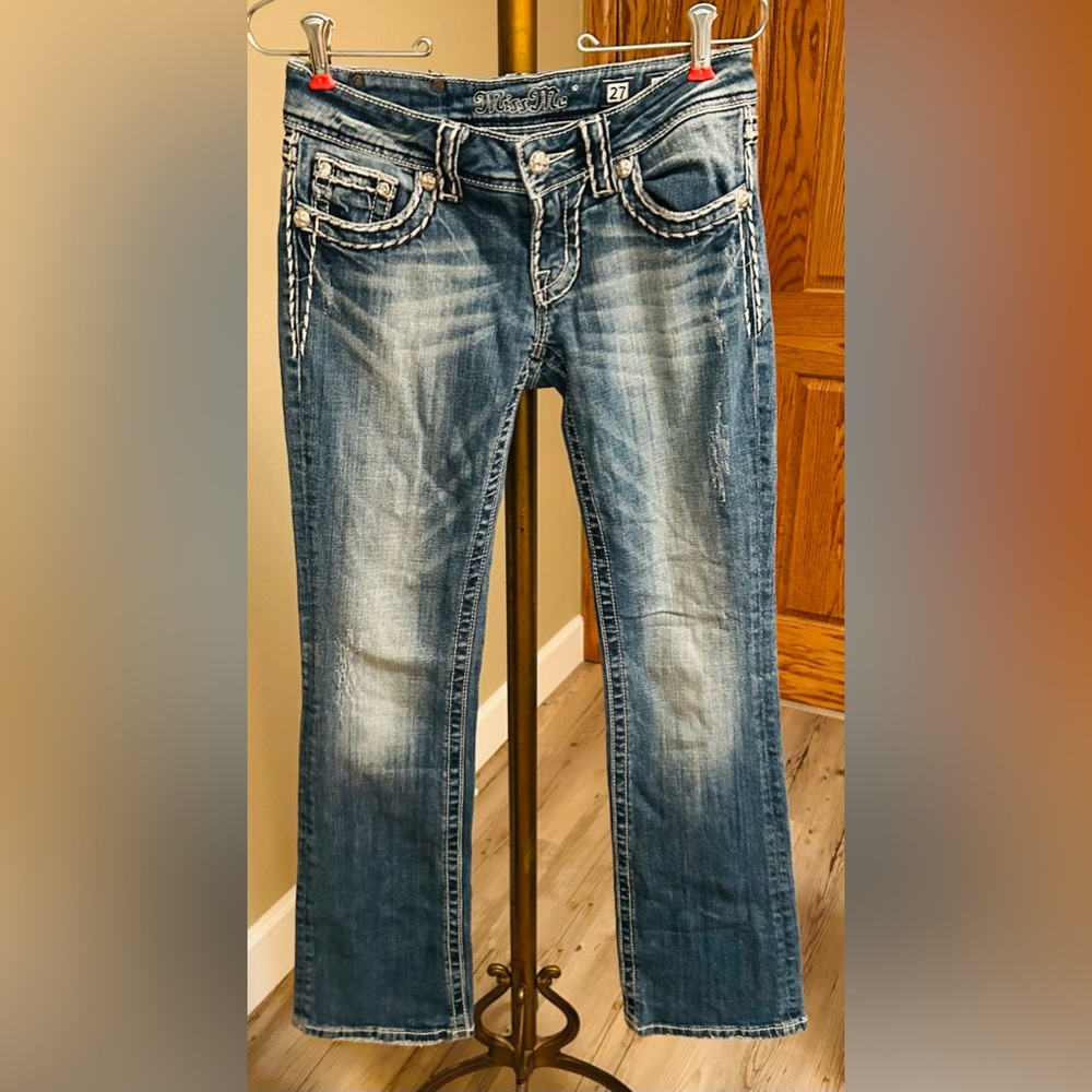 Woman’s Miss Me Jeans, Size 27